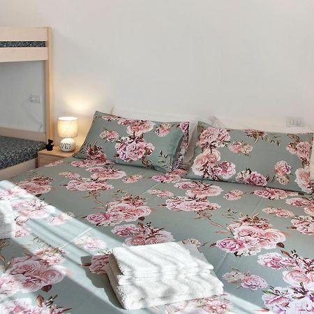 Appartamento Casa Sole Novate Mezzola Esterno foto