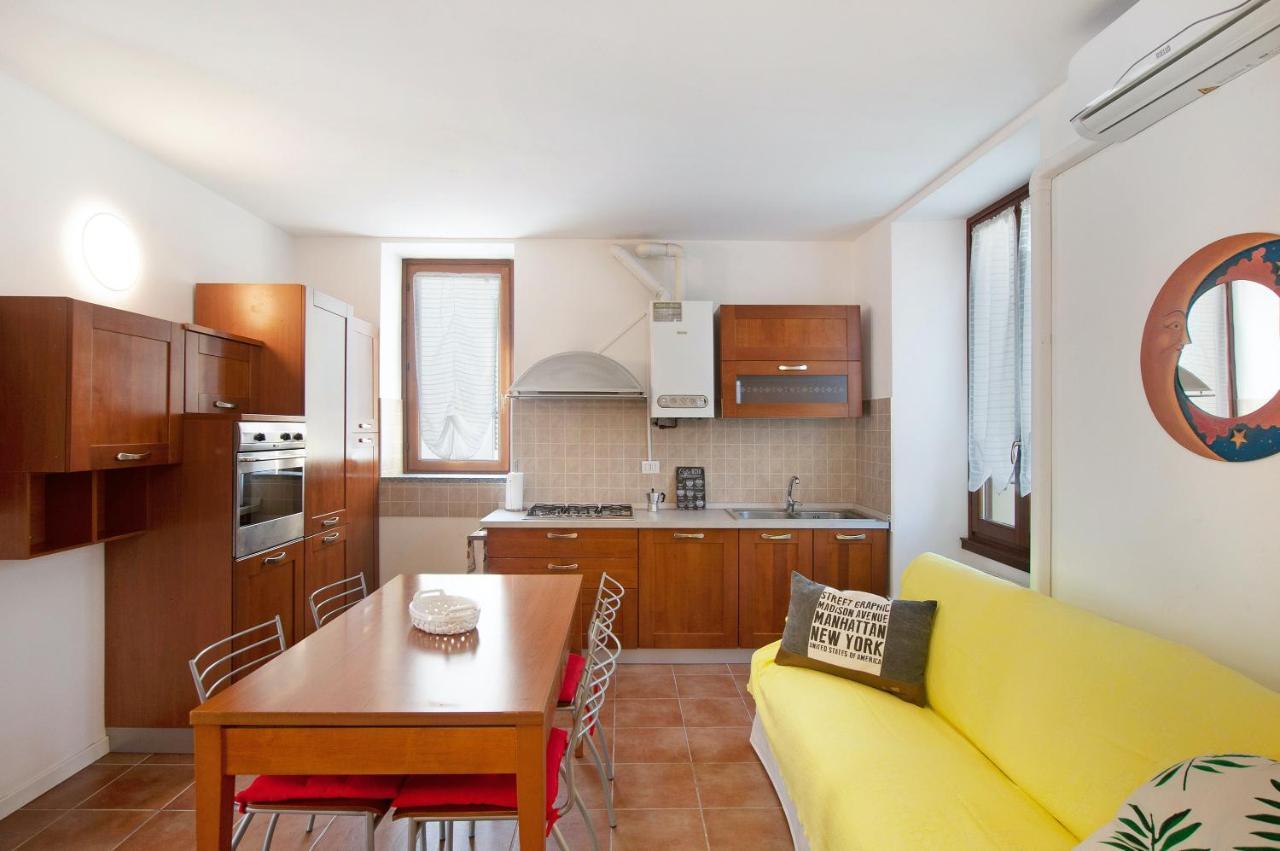 Appartamento Casa Sole Novate Mezzola Esterno foto