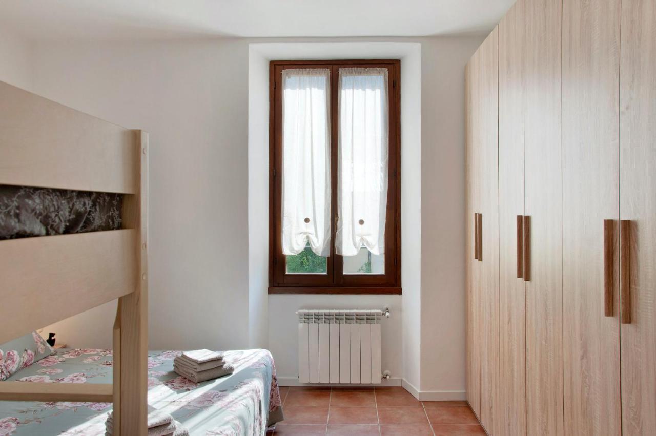 Appartamento Casa Sole Novate Mezzola Esterno foto