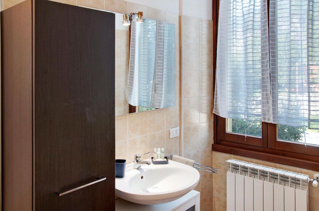 Appartamento Casa Sole Novate Mezzola Esterno foto